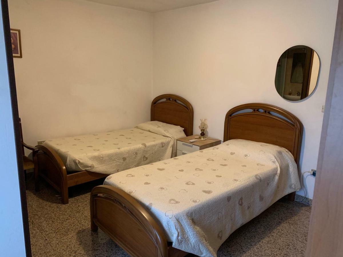 Camere Solidea Veronella Luaran gambar